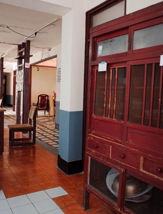 Neat Hostel Tainan Dış mekan fotoğraf